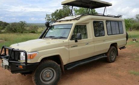 4×4 Cars for Hire Car – Land Cruiser and Land Rover 4x4 Cars for Hire